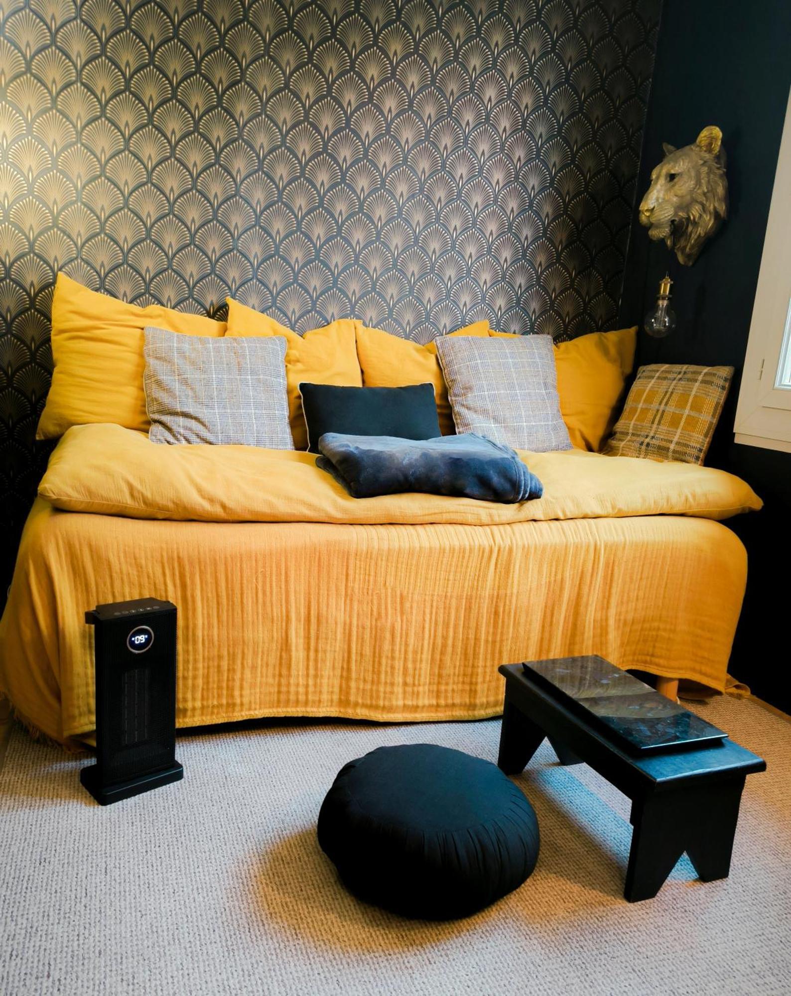 Aix-En-Provence : Le Boudoir Du Centre Historique Apartment Luaran gambar
